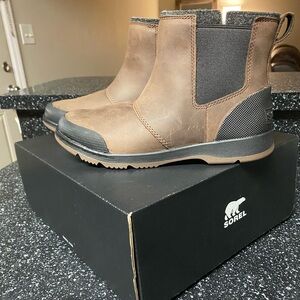 Sorel Alkeny II Chelsea Insulated Waterproof Boots Size 8